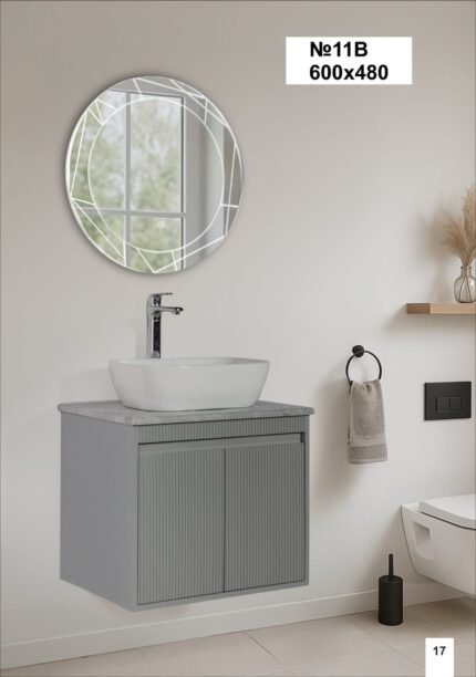 Mia Moydadır modeli