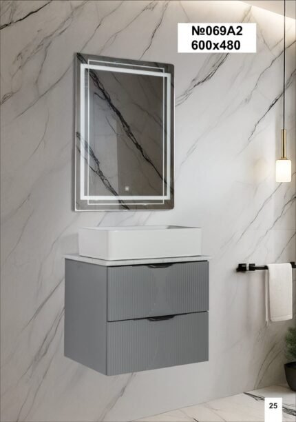 Lana Moydadır modeli