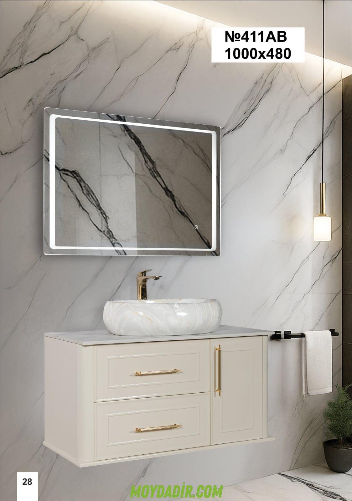 Janie Moydadır modeli Janie Moydadır modeli