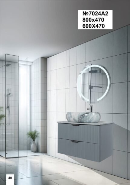 Caroline Moydadır modeli