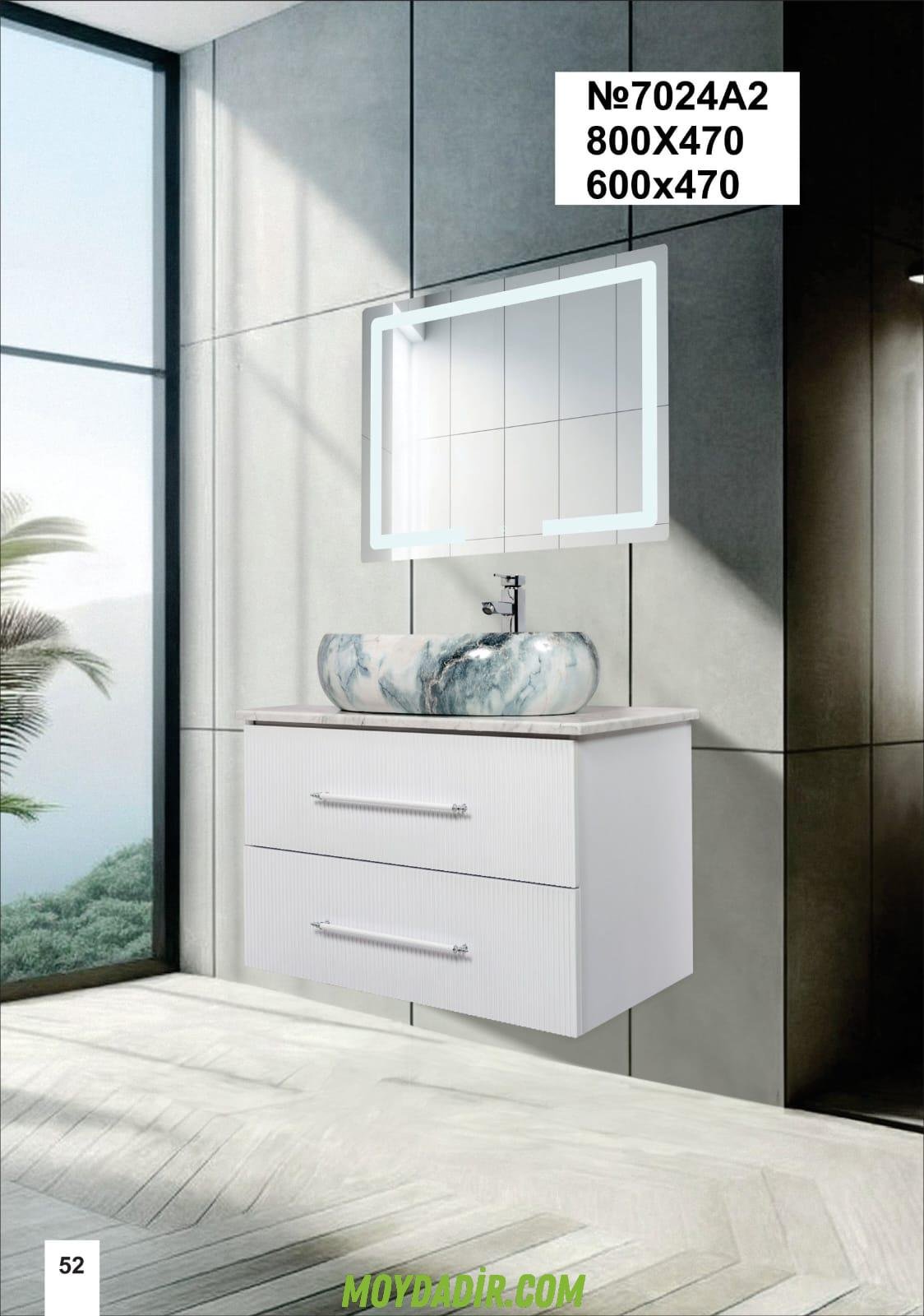 Elisabeth Moydadır modeli Elisabeth Moydadır modeli