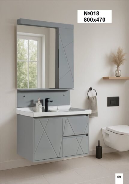 Nadine Moydadır modeli